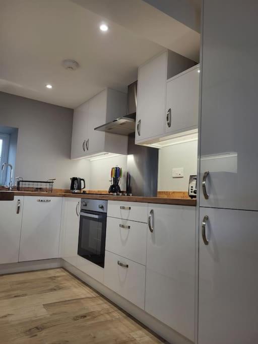 Amazing Coastal & Sunset Views In Eryri Villa Llanllyfni Bagian luar foto