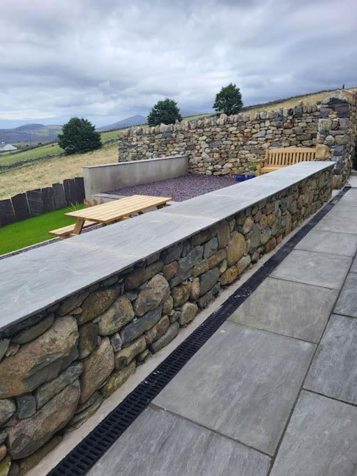 Amazing Coastal & Sunset Views In Eryri Villa Llanllyfni Bagian luar foto