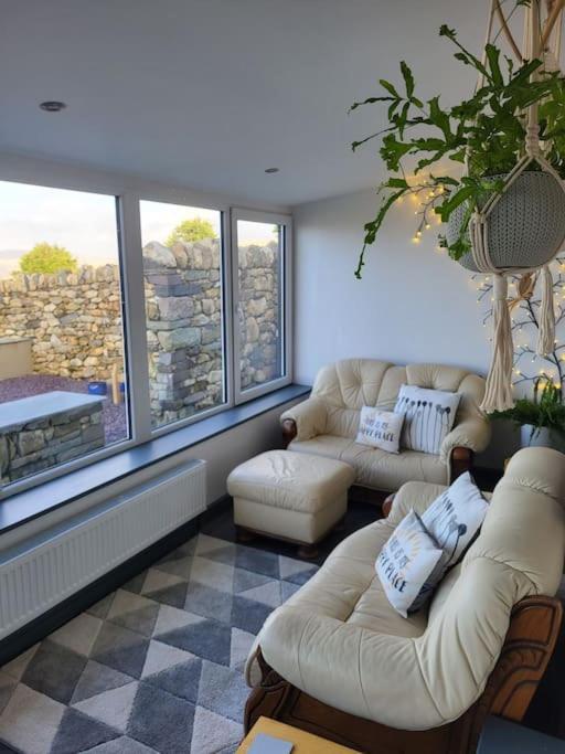 Amazing Coastal & Sunset Views In Eryri Villa Llanllyfni Bagian luar foto